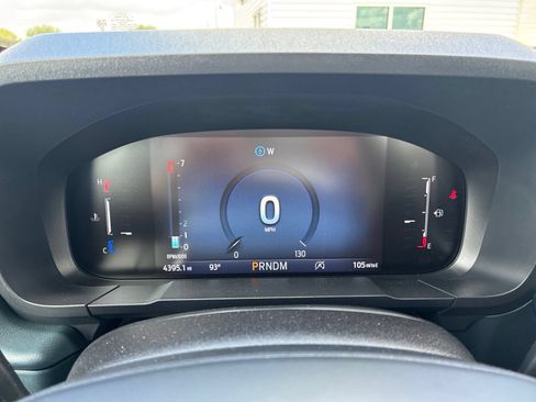 Used 2025 Ford Maverick Lobo AWD/4WD image 24