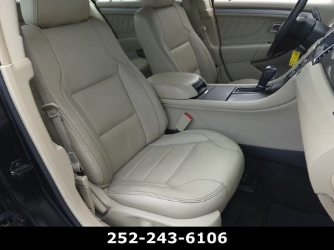 Used 2014 Ford Taurus SEL w/ Equipment Group 201A FWD image 40