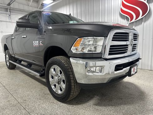 Used 2018 RAM 2500 Big Horn image 3