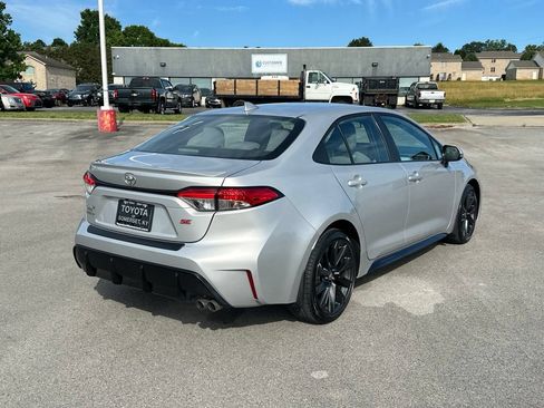 Used 2024 Toyota Corolla SE FWD image 7