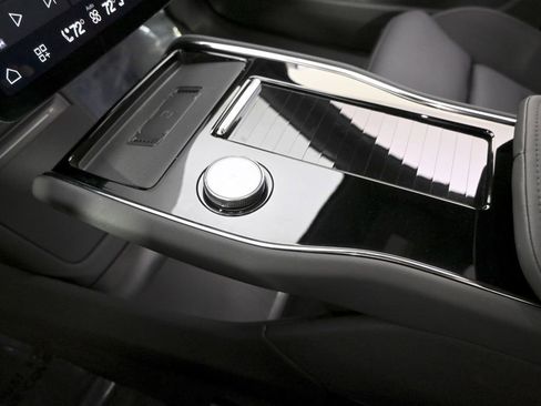 Used 2025 Polestar Polestar 3 image 31