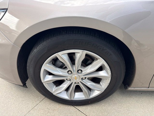 Used 2024 Chevrolet Malibu LT FWD image 12