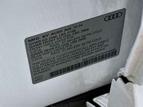 Used 2025 Audi Q3 2.0T Premium image 12
