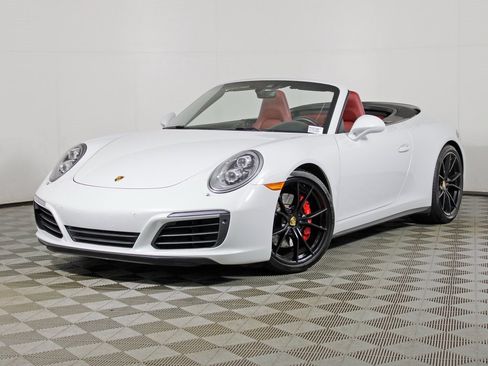 Used 2017 Porsche 911 Carrera 4S image 1