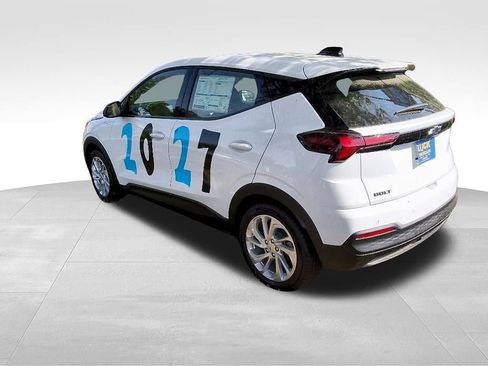 New 2027 Chevrolet Bolt LT w/ Comfort Package FWD image 14