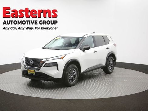 Used 2023 Nissan Rogue S AWD/4WD image 56