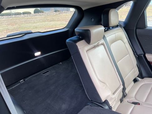 Used 2020 Ford Escape SEL image 31