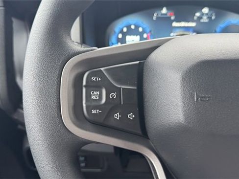 New 2025 Ford Bronco Base image 24