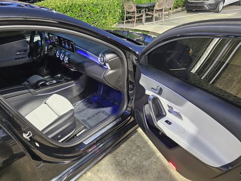 Used 2019 Mercedes-Benz A 220 image 18