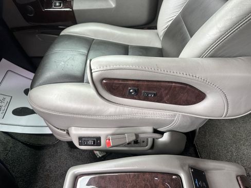 Used 2016 GMC Savana 2500 RWD image 42