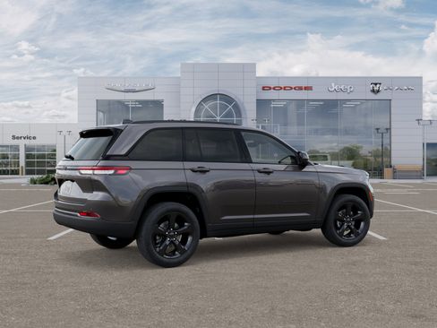 New 2025 Jeep Grand Cherokee Altitude image 45
