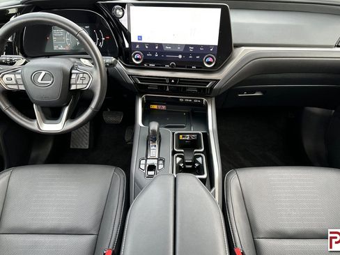 Used 2024 Lexus TX 350 AWD image 17