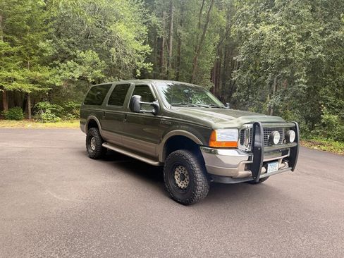 Used 2000 Ford Excursion Limited AWD/4WD image 19
