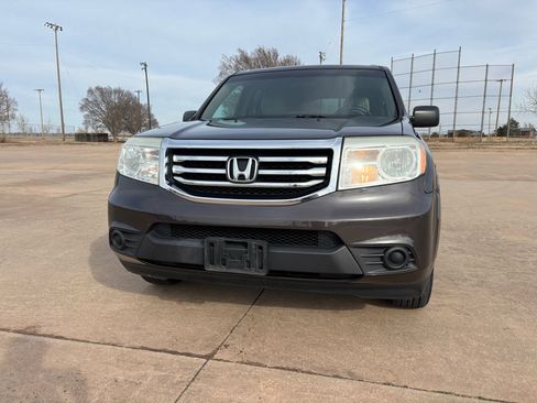 Used 2015 Honda Pilot LX image 4