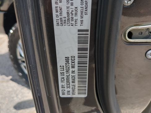 Used 2024 RAM 3500 Big Horn w/ Night Edition AWD/4WD image 27