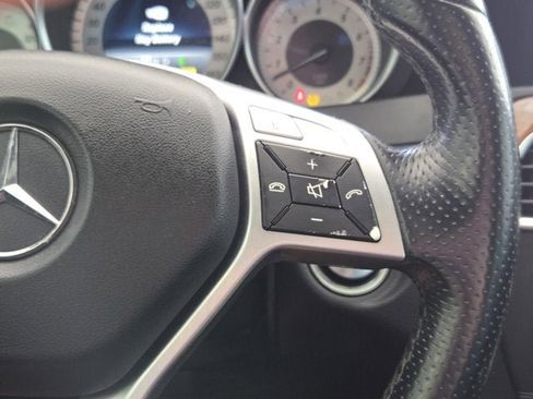 Used 2014 Mercedes-Benz C 300 4MATIC Sedan image 25