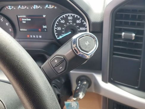 Used 2023 Ford F150 XLT image 29