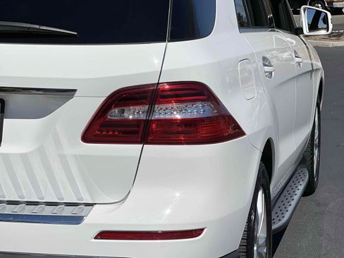 Used 2015 Mercedes-Benz ML 350 2WD image 51