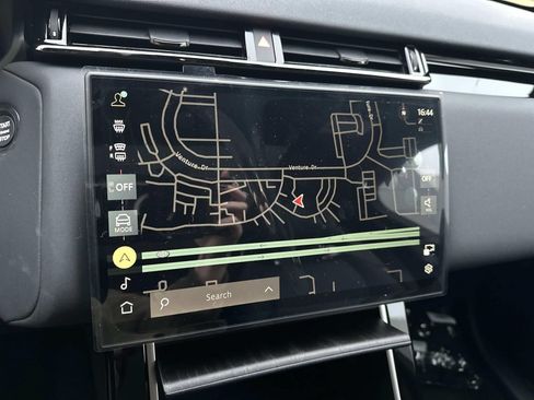New 2026 Land Rover Range Rover Velar S AWD/4WD image 15