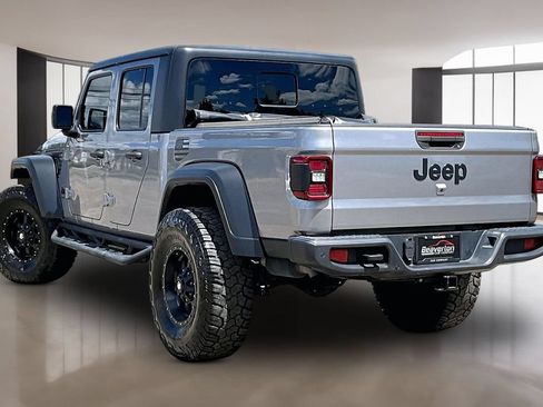 Used 2020 Jeep Gladiator Sport w/ Quick Order Package 24S AWD/4WD image 13