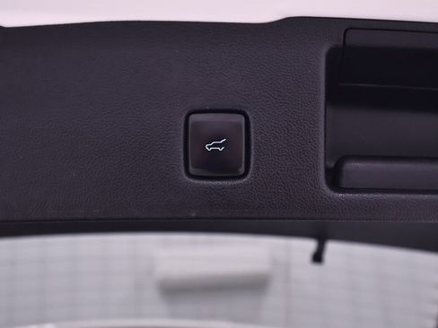 Certified 2022 Ford Escape SE w/ SE Sport Appearance Package AWD/4WD image 34