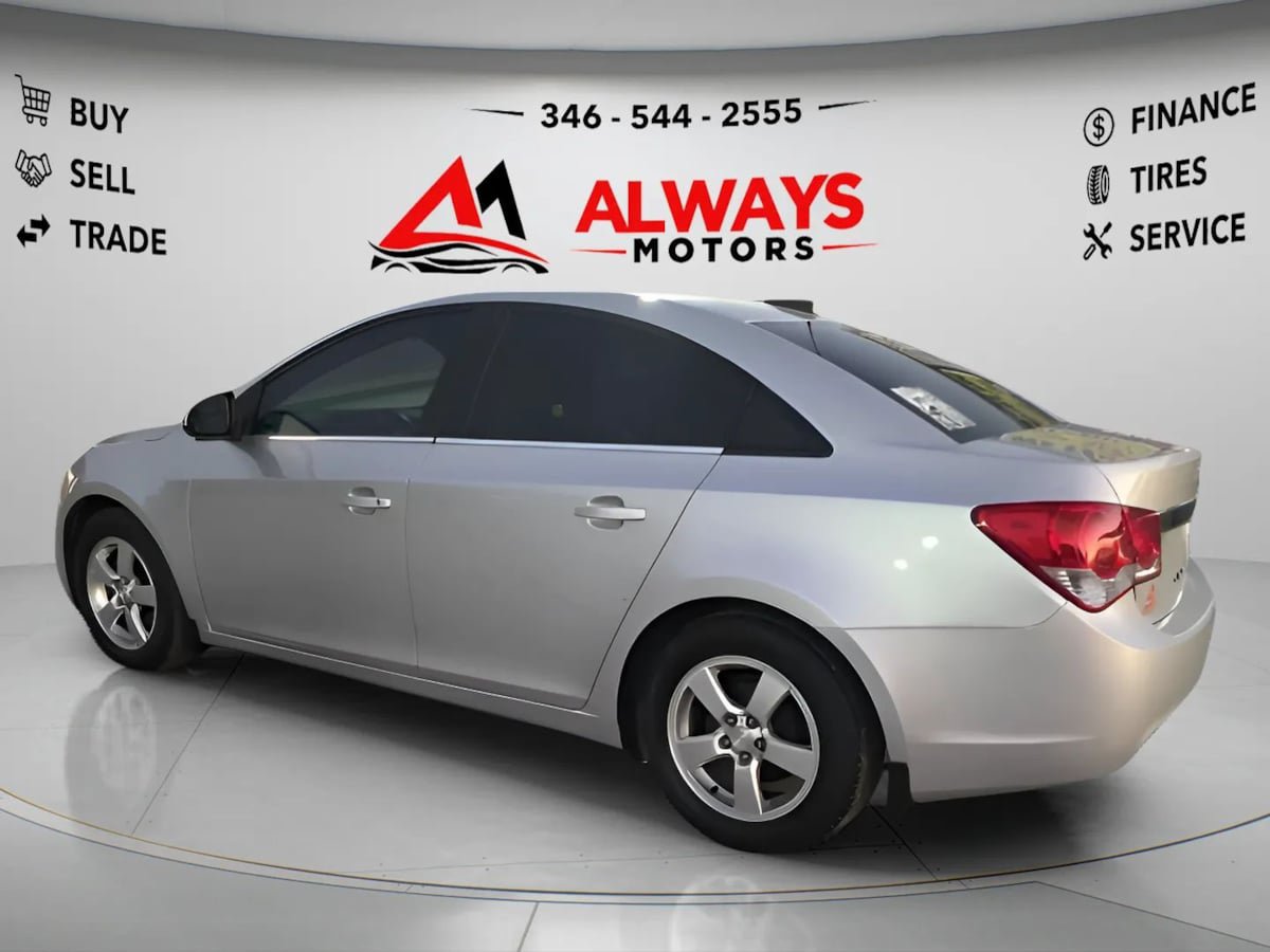 Used 2015 Chevrolet Cruze LT FWD image 22