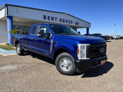 New 2026 Ford F350 XL image 1