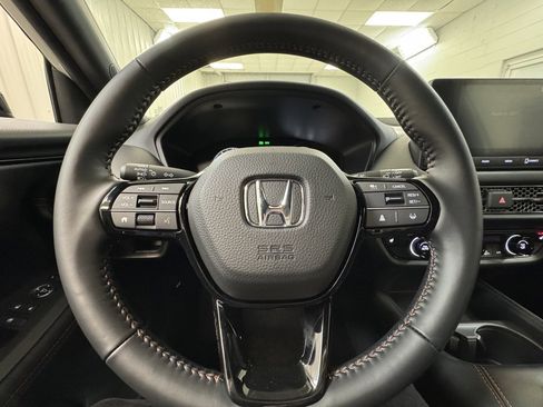 Used 2025 Honda HR-V Sport image 28