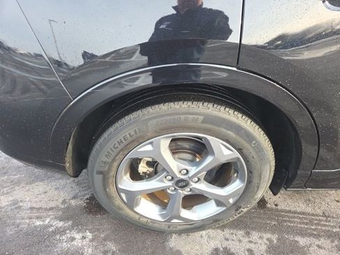 Certified 2024 Ford Escape ST-Line w/ Cold Weather Package image 6