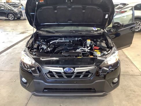 Certified 2023 Subaru Crosstrek 2.0i Premium AWD/4WD image 16