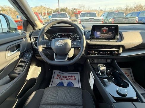 New 2026 Nissan Rogue SV w/ Cold Weather Package image 21