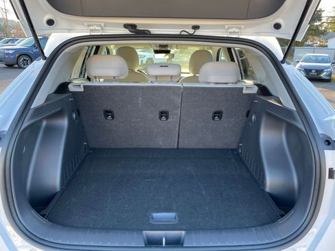 Used 2025 Hyundai Kona SEL image 32