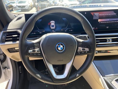 Used 2023 BMW i4 eDrive35 w/ Parking Assistance Package RWD image 26