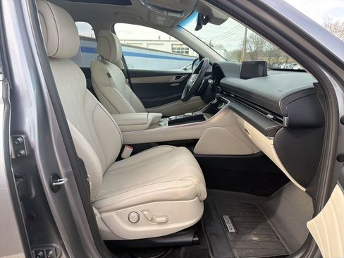 Used 2023 Genesis GV80 3.5T Advanced + AWD/4WD image 25