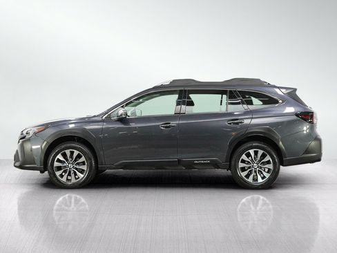 Used 2024 Subaru Outback Touring AWD/4WD image 2