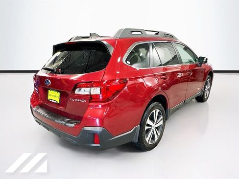 Used 2019 Subaru Outback 2.5i Limited w/ Popular Package #2 AWD/4WD image 5