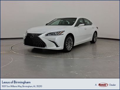 New 2025 Lexus ES 300h w/ Luxury Package