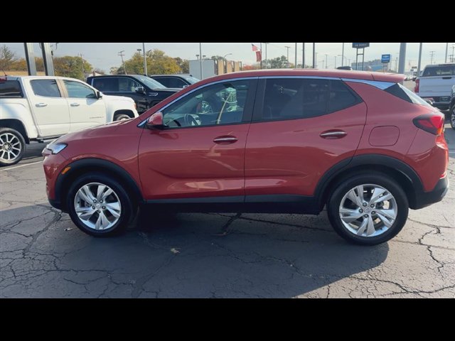 Certified 2024 Buick Encore GX Preferred w/ Comfort Package FWD image 6