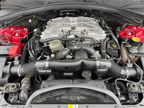 Used 2017 Jaguar F-PACE R-Sport image 14