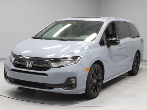 Used 2025 Honda Odyssey Sport-L image 6