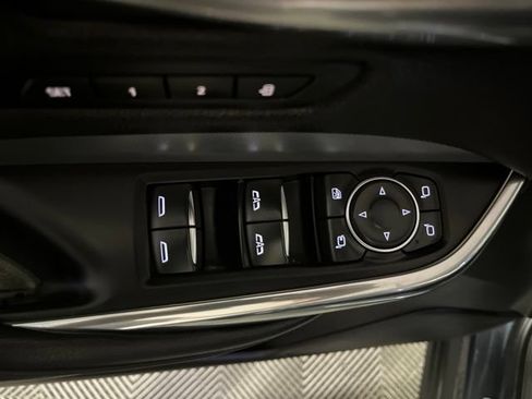 Used 2019 Cadillac XT4 Premium Luxury FWD image 24