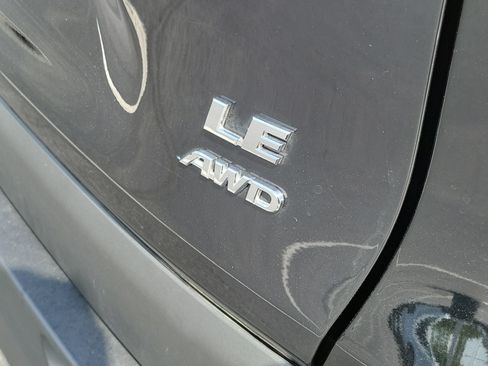 Certified 2025 Toyota RAV4 LE AWD/4WD image 7