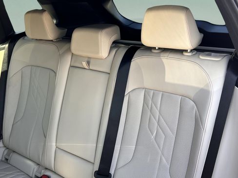 Used 2026 BMW X3 xDrive30 w/ Convenience Package image 19