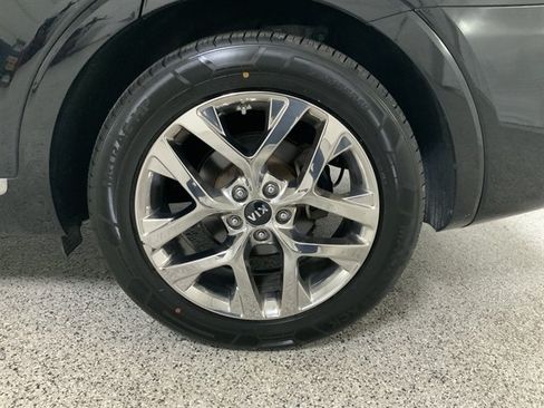 Used 2019 Kia Sorento SX AWD/4WD image 11