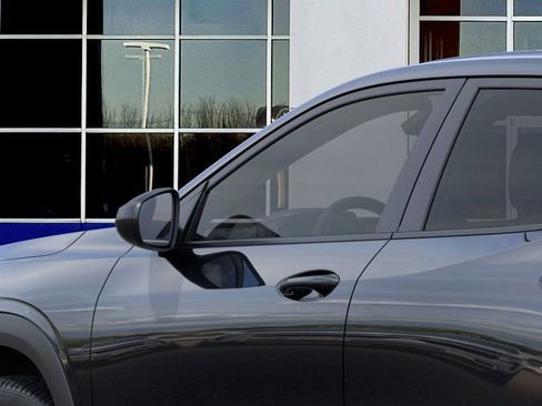 New 2026 Chevrolet Trax LS image 13