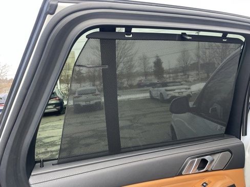 Certified 2023 BMW X5 xDrive40i w/ Executive Package image 12