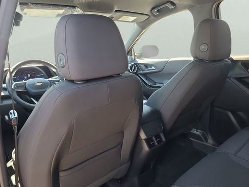 New 2026 Chevrolet Equinox LT w/ Safety and Technology Package FWD image 10