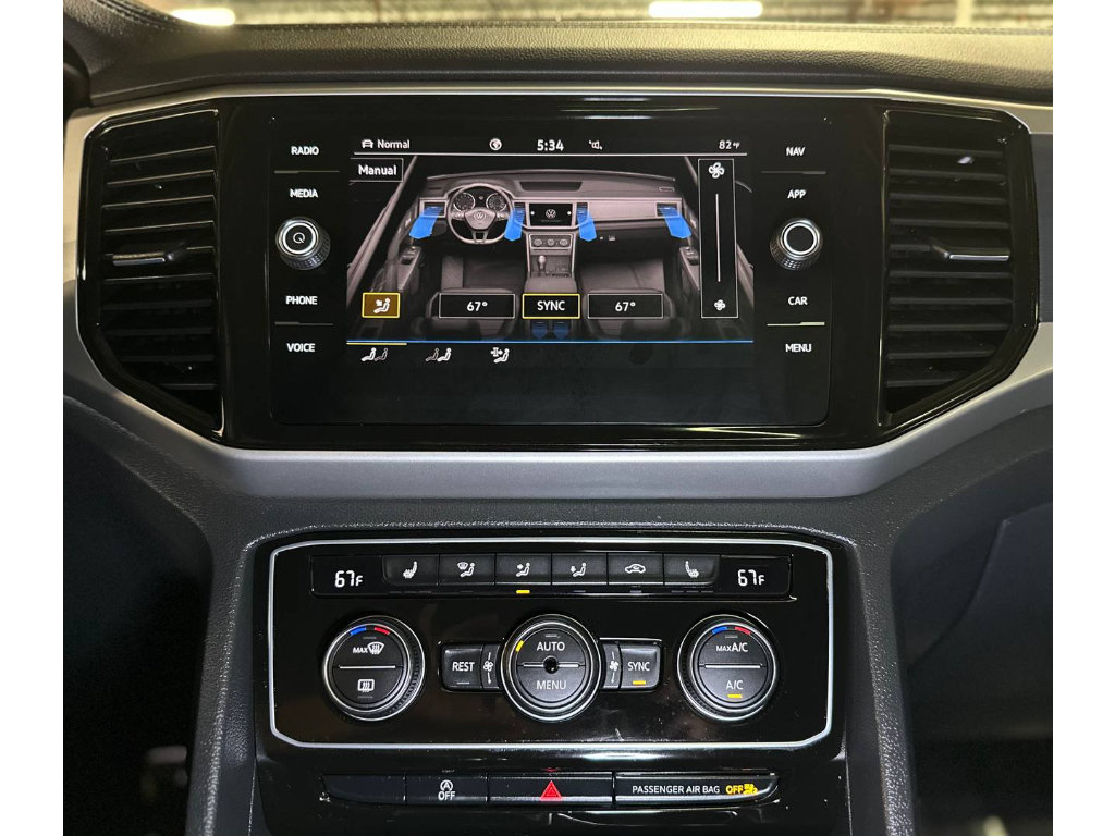 Used 2023 Volkswagen Atlas SEL R-Line AWD/4WD image 33