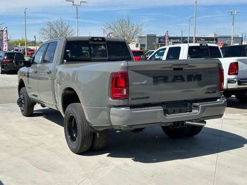 New 2026 RAM 3500 Laramie w/ Night Edition AWD/4WD image 4