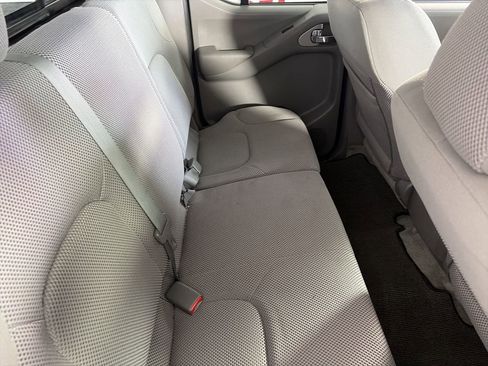 Used 2016 Nissan Frontier SV w/ SV Value Truck Package RWD image 22